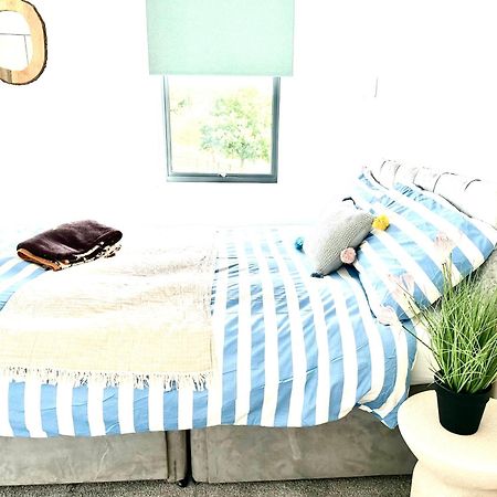 Rye Brand New Apartment Екстер'єр фото