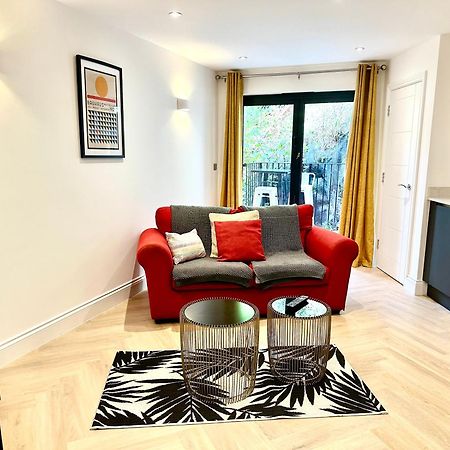 Rye Brand New Apartment Екстер'єр фото