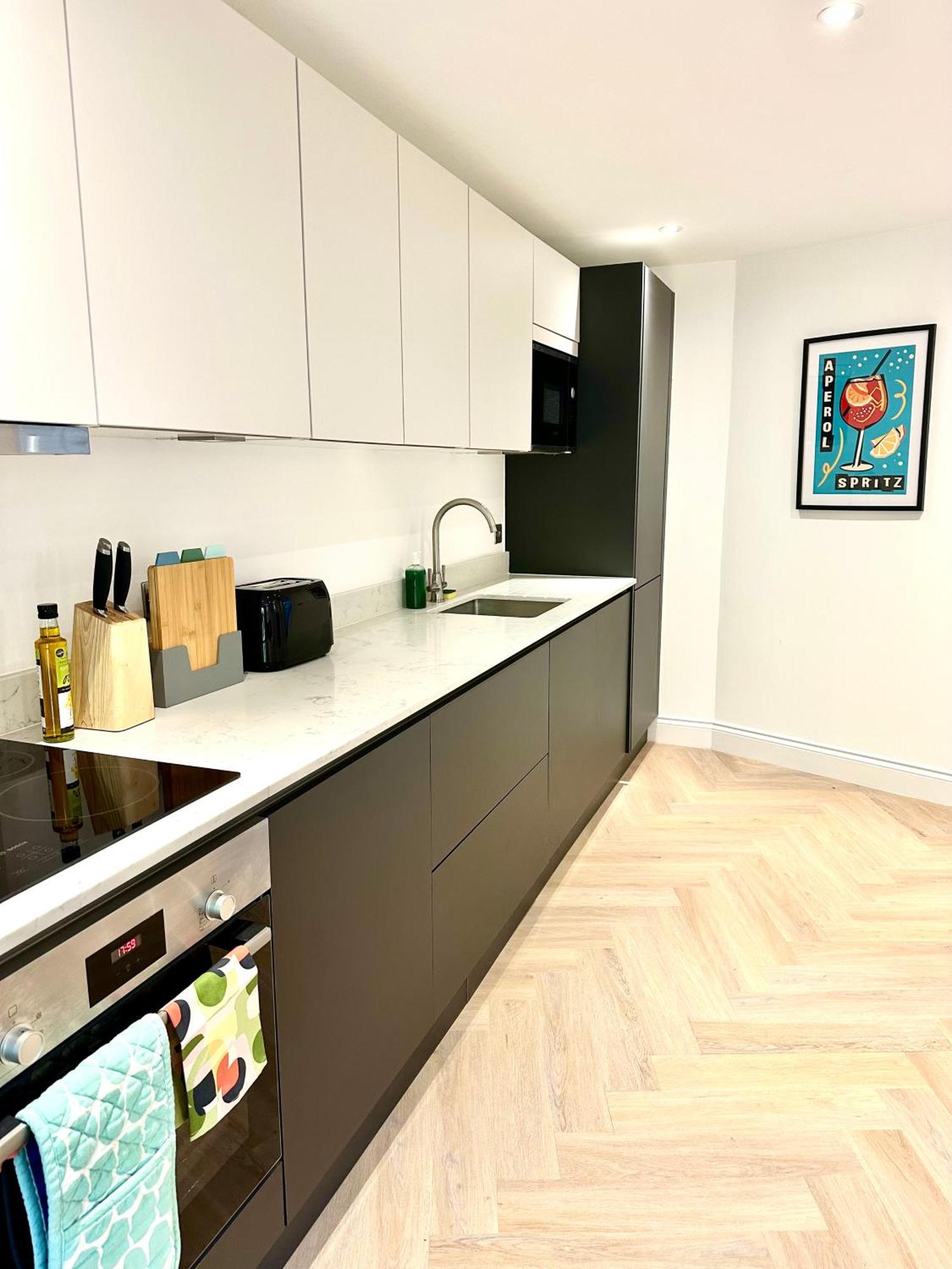 Rye Brand New Apartment Екстер'єр фото