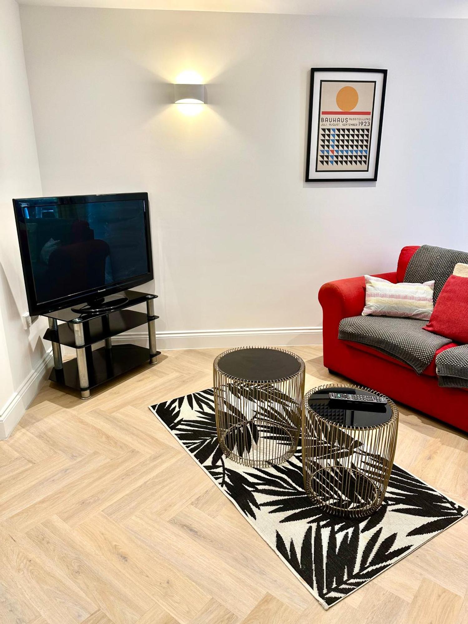 Rye Brand New Apartment Екстер'єр фото